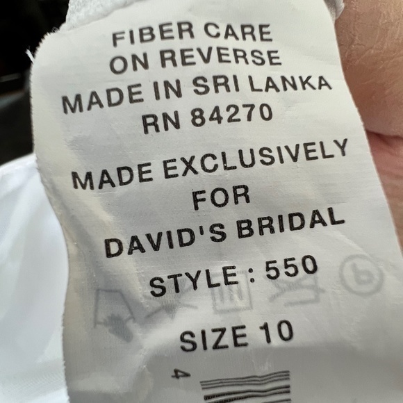 David’s Bridal Fit & Flare Slip white size 10 w/ zipper sleeveless NWT - Picture 12 of 12